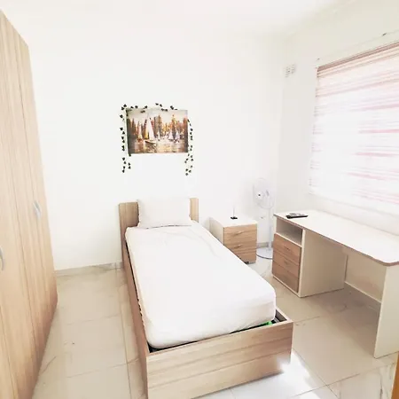 아파트 8 Delphi Court 세인트폴스베이