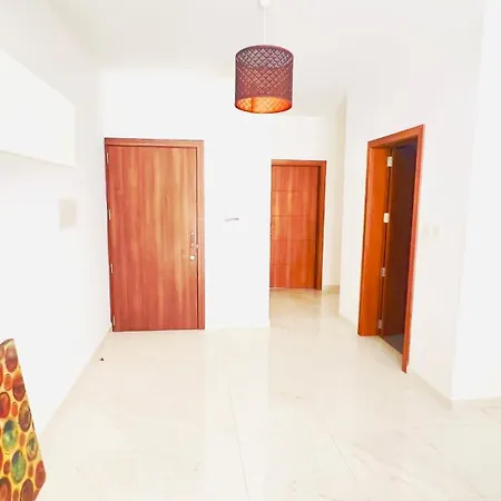 8 Delphi Court 세인트폴스베이