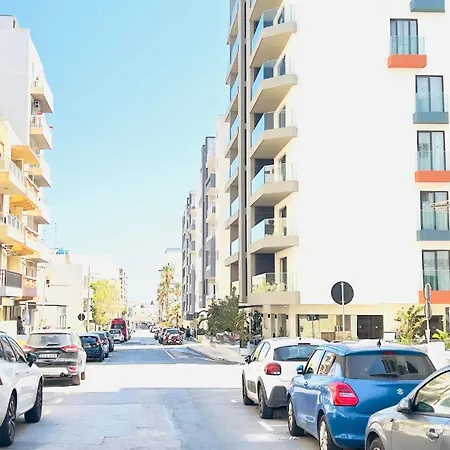 8 Delphi Court 아파트 *