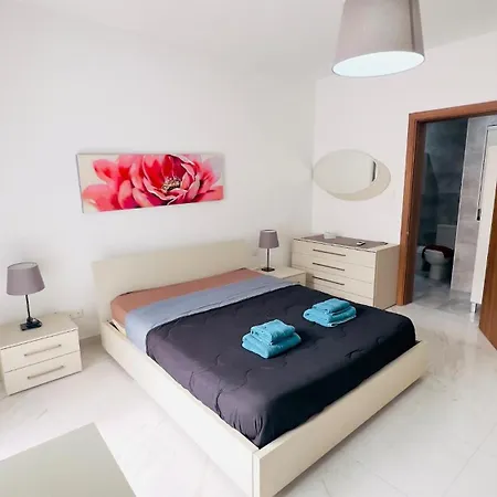 아파트 8 Delphi Court 세인트폴스베이