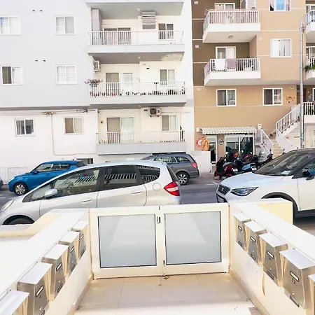 8 Delphi Court 세인트폴스베이