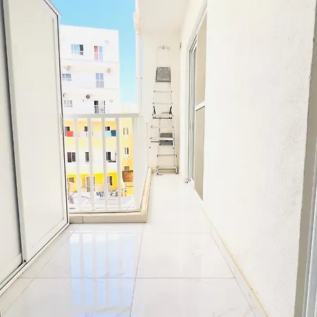 8 Delphi Court *